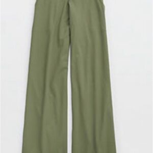 OFFLINE By Aerie Real Me Xtra High Waisted Ribbed Trouser (size large long)